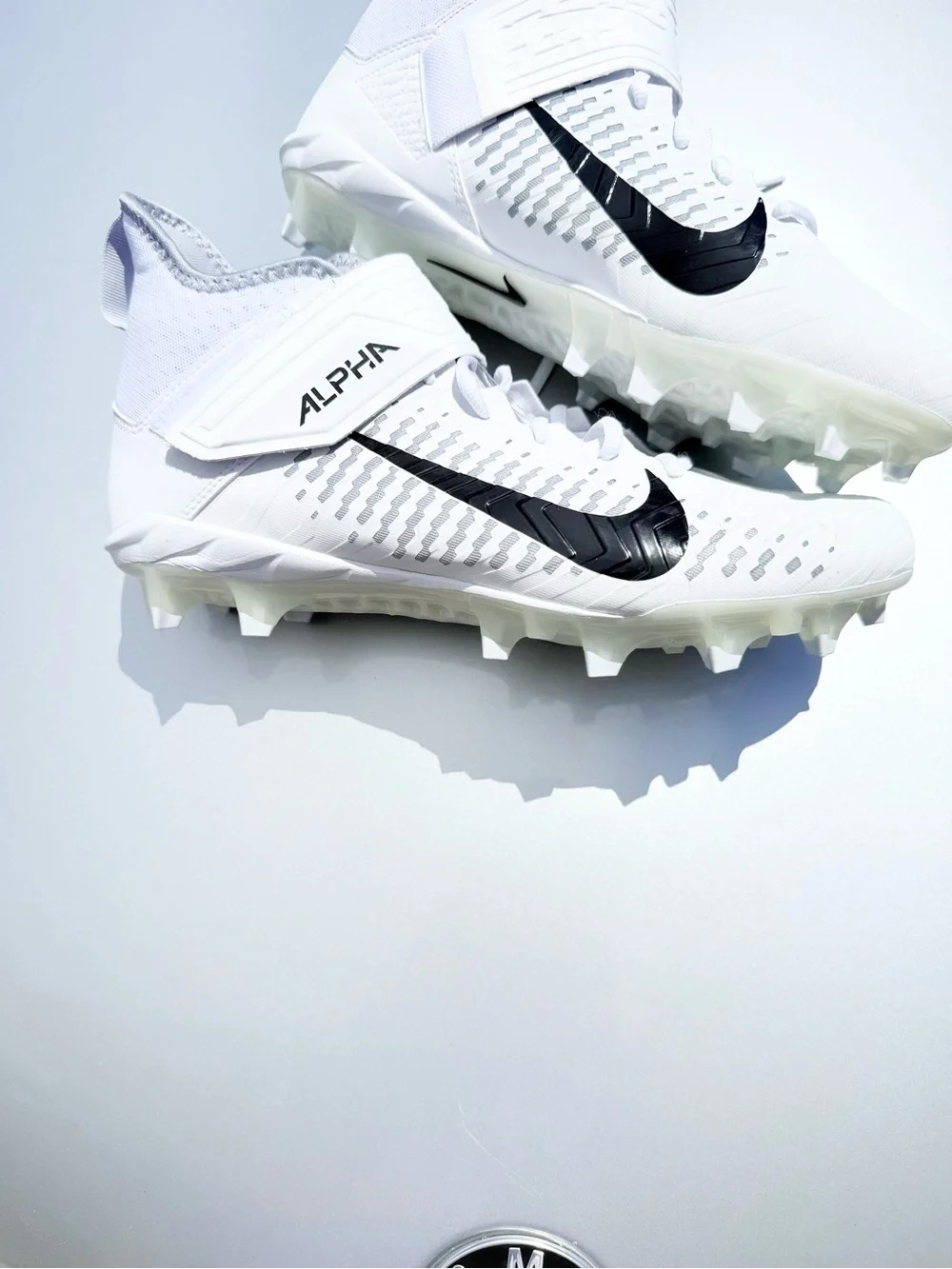 Nike Alpha Menace Pro 2 Men's Football Cleats - White/Black